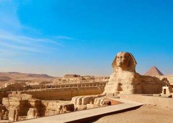 Jeu éducatif pour enfants merveilles et monuments